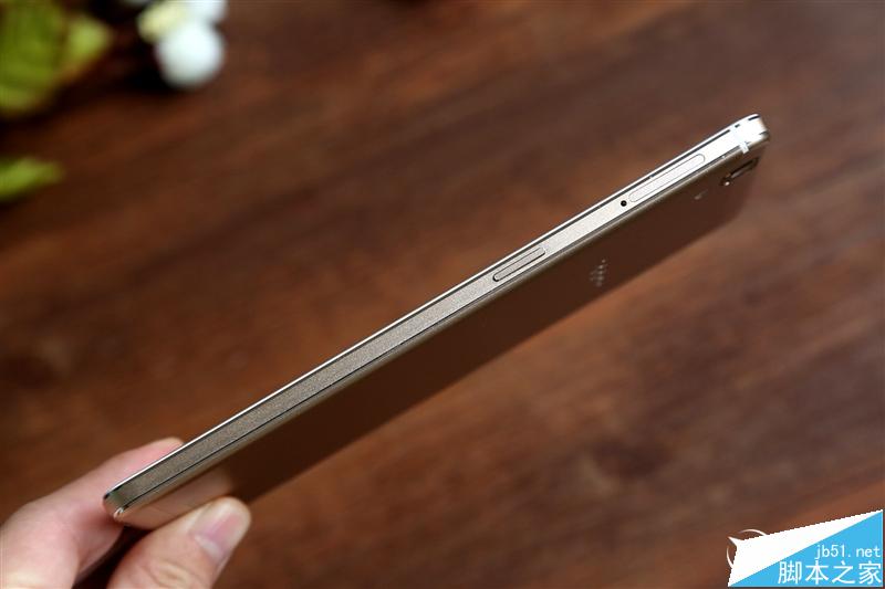 充电速度逆天！全能新宠OPPO R7s评测