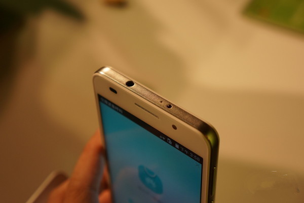 荣耀6现场评测 荣耀6现场评测