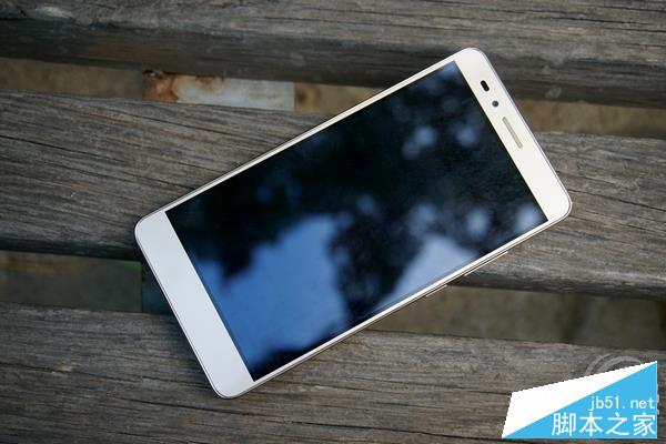 3GB内存！荣耀畅玩5X评测：千元大杀器