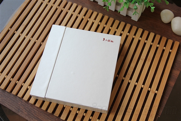 1999元/蜀锦后壳 小辣椒5 Pro图赏