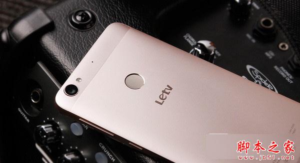 乐视超级手机1s怎么样？ 乐1s配置参数、跑分及续航全面评测