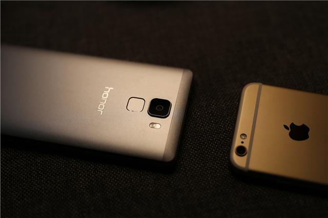 荣耀7和iPhone6s有什么区别 荣耀7和iPhone6s区别对比