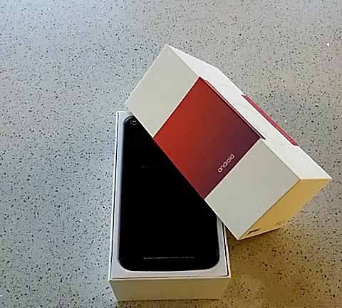 Nexus 6开箱视频曝光 Android 5.0最强机登场