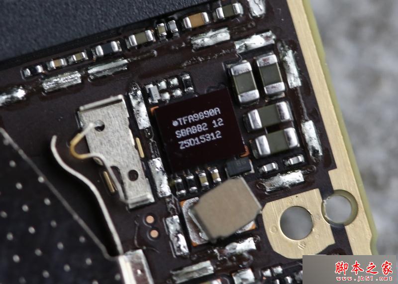 NXP的扬声器驱动器IC——TFA9890A。