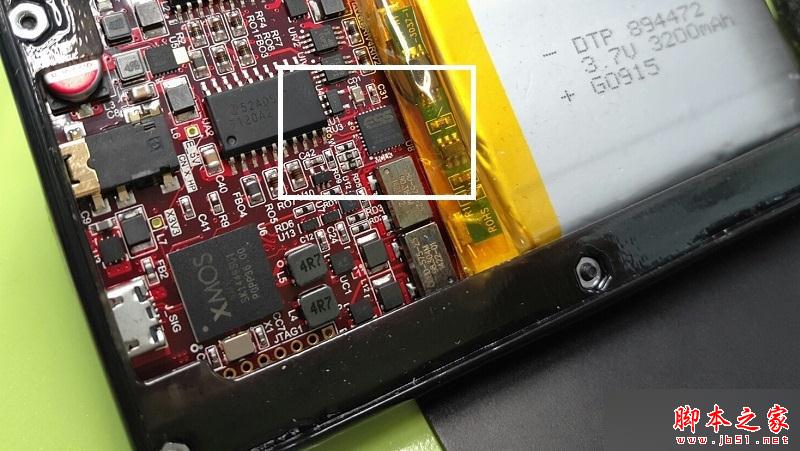 附：SABRE9018AQ2M拆解图，采用QFN封装，来自LH Labs的Geek Out V2+ infinity。