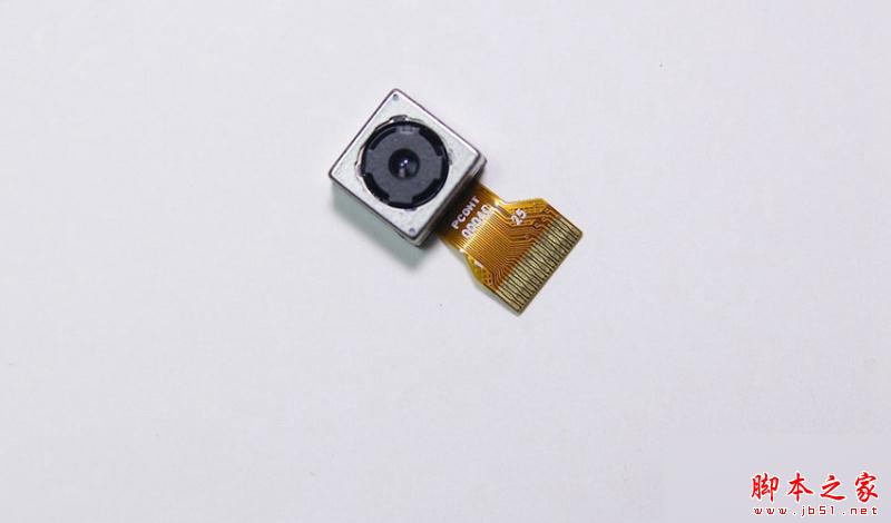 主摄像头。该摄像头采用三星1300万像素堆栈式图像传感器,拥有F2.0大光圈,支持PDAF相位对焦技术。