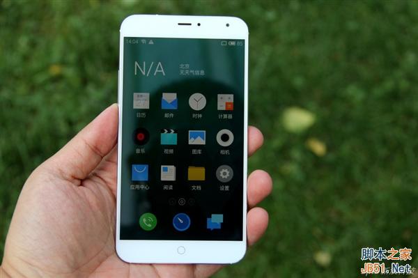 魅族MX4银翼版开箱图赏：边框后盖亮了