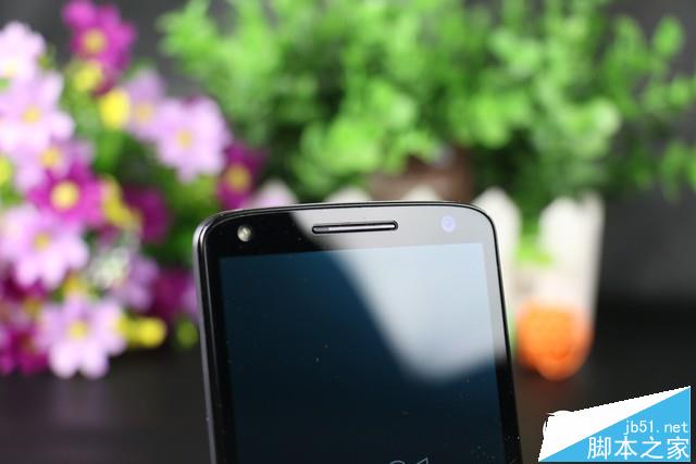 5000元重磅旗舰对撕:MotoX极对比LGV10