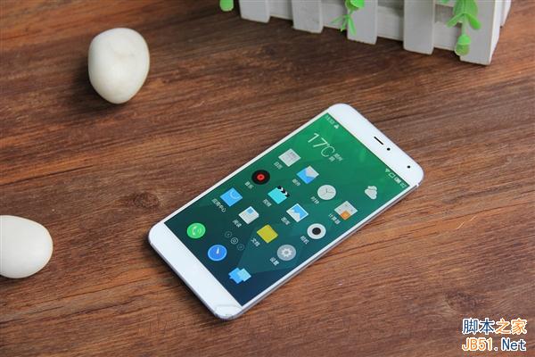 四个兄弟凑齐了！银翼版魅族MX4对比图赏