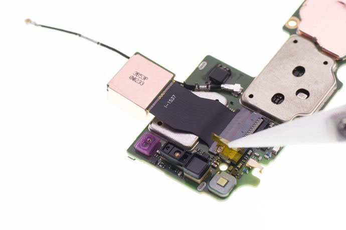 moto x极做工怎么样 moto x极拆解评测