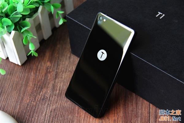 情怀存乎？2480元锤子手机T1 4G版开箱图赏