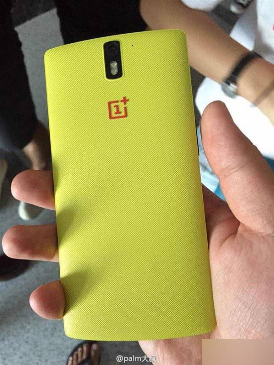 一加手机新版本曝光 这后壳是什么意思