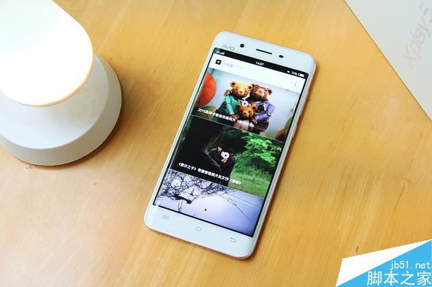 骁龙652曲面屏卖3698!vivo Xplay5首发评测