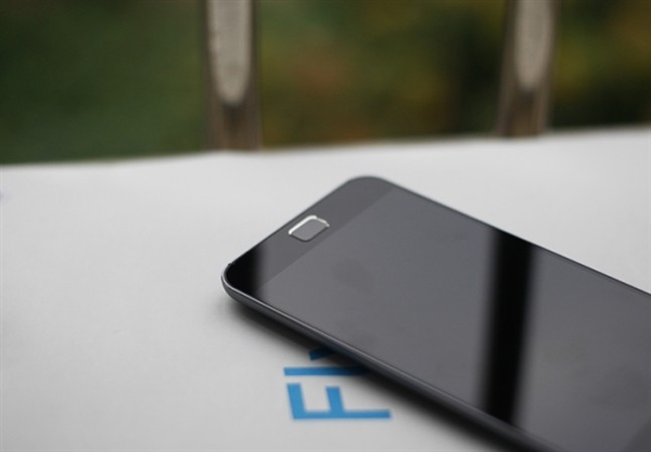 魅族MX4 Pro 360度无死角图赏