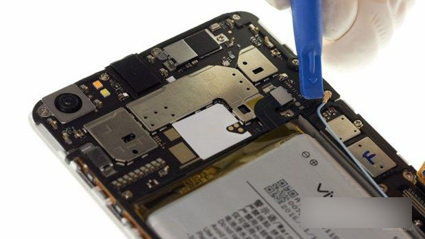vivo Xplay5拆机评测：Zealer专业拆解 深扒内部做工