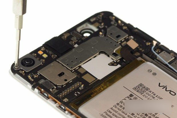 vivo Xplay5拆机评测：Zealer专业拆解 深扒内部做工