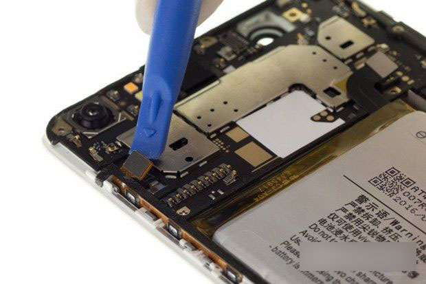 vivo Xplay5拆机评测：Zealer专业拆解 深扒内部做工