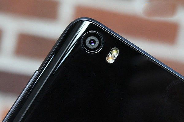 4轴光学防抖黑科技 小米5拍照评测