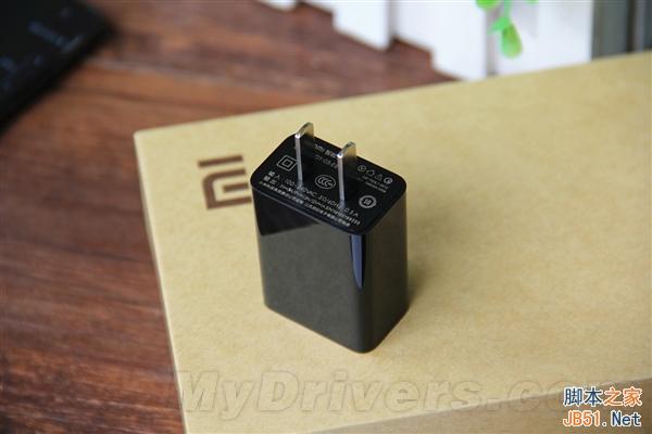 黑的漂亮！黑色版小米手机4图赏：竟然变了