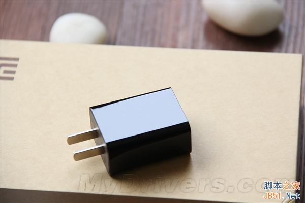 黑的漂亮！黑色版小米手机4图赏：竟然变了