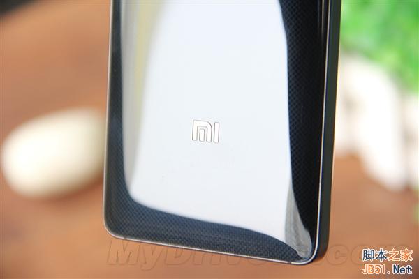 黑的漂亮！黑色版小米手机4图赏：竟然变了