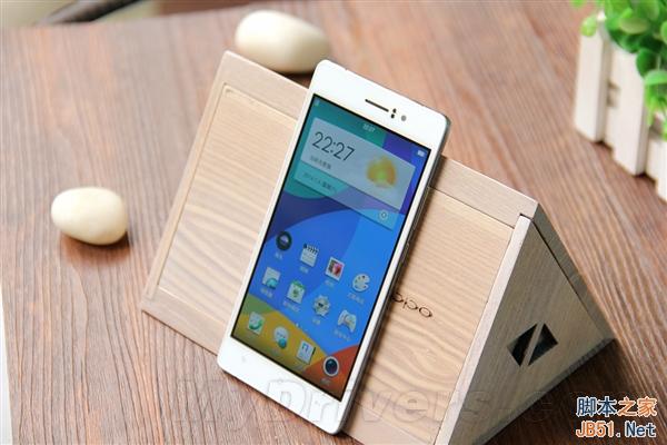 4.85mm!全球最薄手机OPPO R5开箱图赏