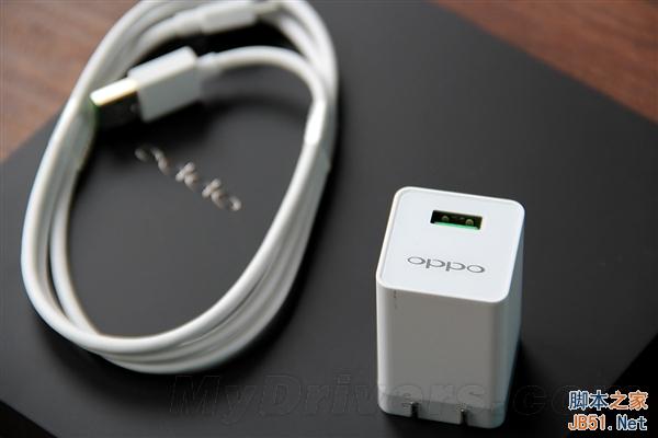 4.85mm!全球最薄手机OPPO R5开箱图赏