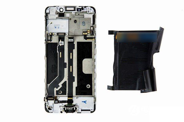 OPPO R9怎么拆机 OPPO R9拆解图文教程