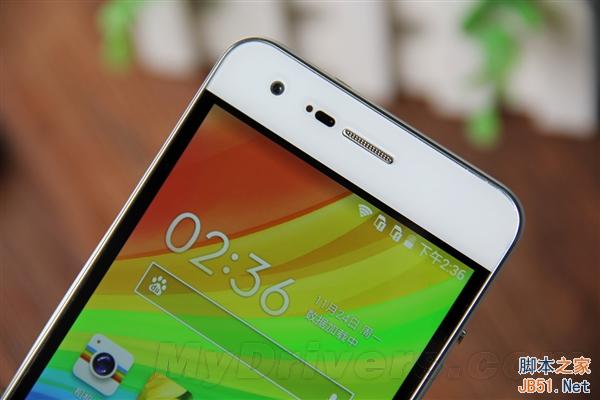 传说中的无边框手机！小辣椒4开箱图赏