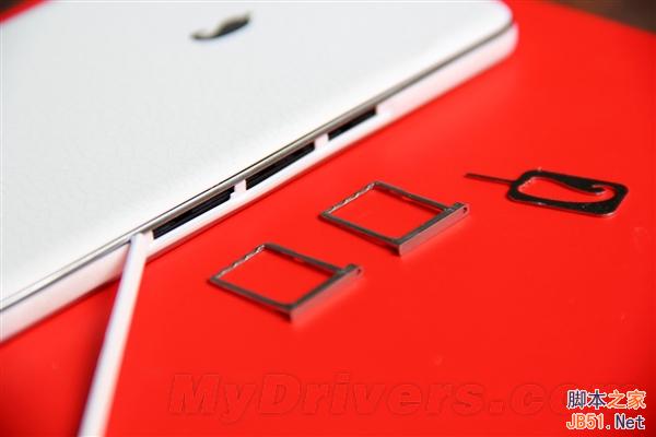 传说中的无边框手机！小辣椒4开箱图赏