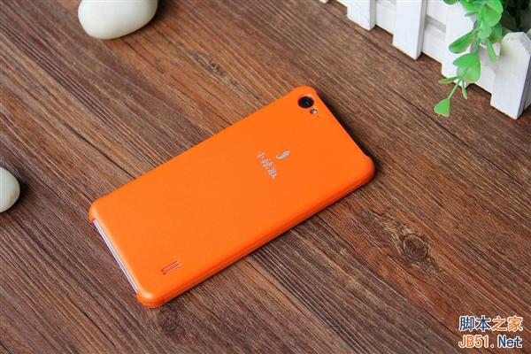 传说中的无边框手机！小辣椒4开箱图赏