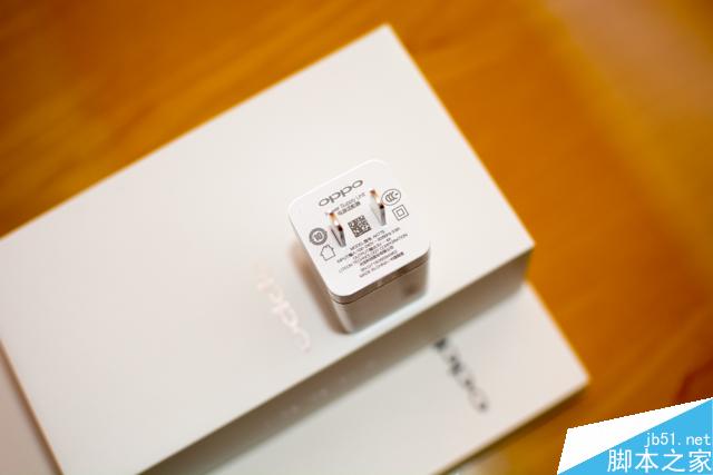 OPPO R9开箱图赏与简单体验评测