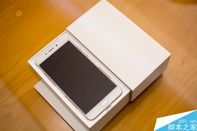 OPPO R9开箱图赏与简单体验评测