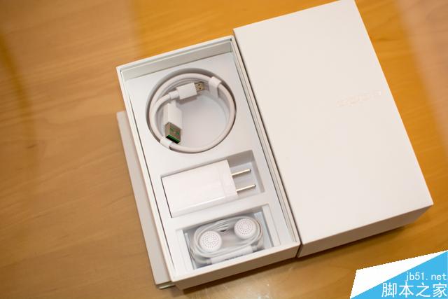 OPPO R9开箱图赏与简单体验评测