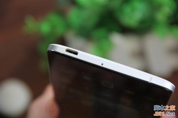 5.5寸最强拍照手机 3456元nubia Z7图赏