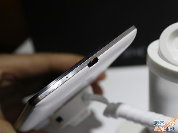 897元河南小哇手机图赏：号称性价比之王