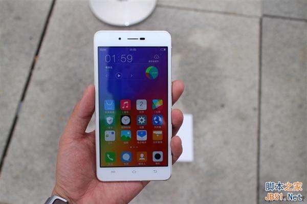 好一把“刀”：4.75mm最薄手机vivo X5Max图赏