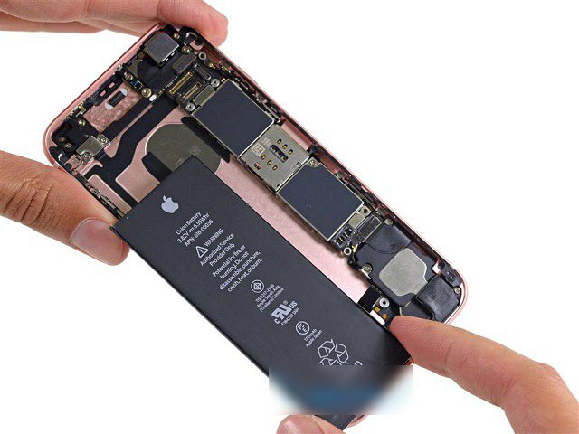 iPhone 6s做工怎么样 iPhone6s玫瑰金拆机图解评测