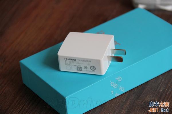 帅气的双摄像头！1999元荣耀6 Plus开箱