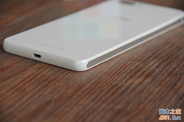 帅气的双摄像头！1999元荣耀6 Plus开箱