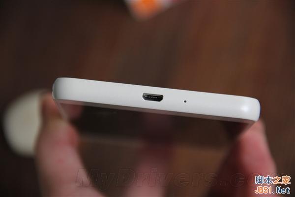 帅气的双摄像头！1999元荣耀6 Plus开箱