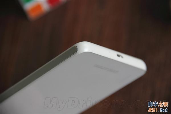 帅气的双摄像头！1999元荣耀6 Plus开箱