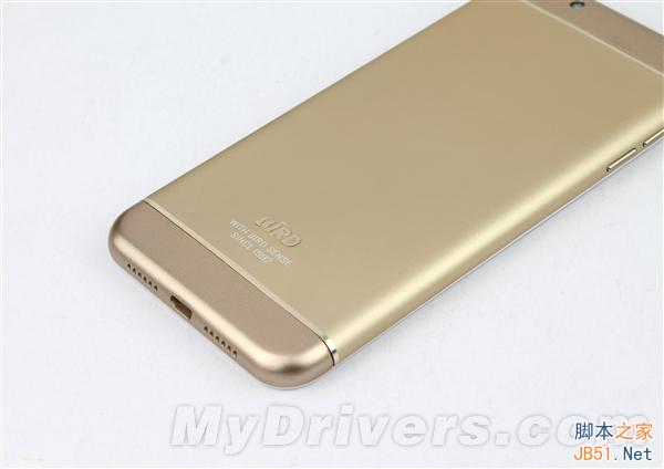 iPhone 6看醉了！波导“神机”L9真机图赏