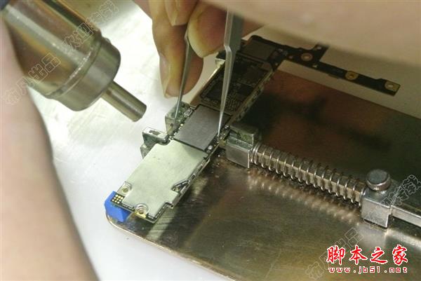 太牛了！把iPhone 6 Plus从16G手动升级到128G