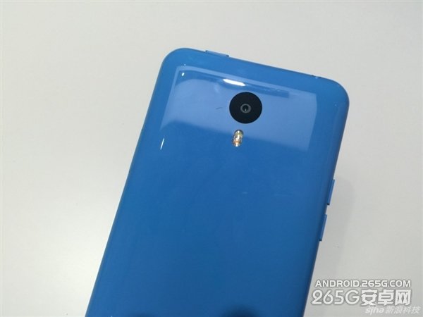 iPhone 5C灵魂附体！999元魅蓝Note图赏