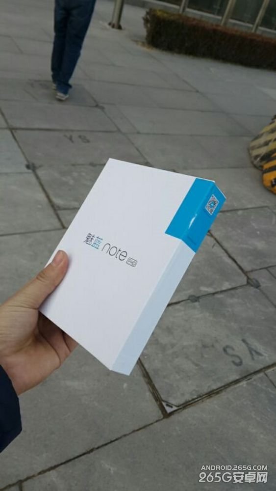 iPhone 5C灵魂附体！999元魅蓝Note图赏