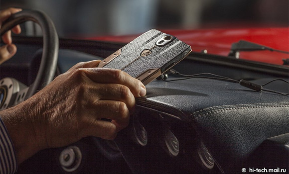 37000元也是良心价 兰博基尼推安卓手机 