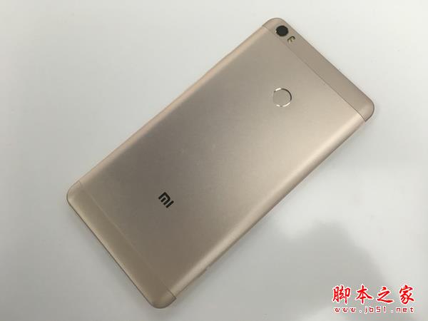 视频体验：小米Max真机上手！真大