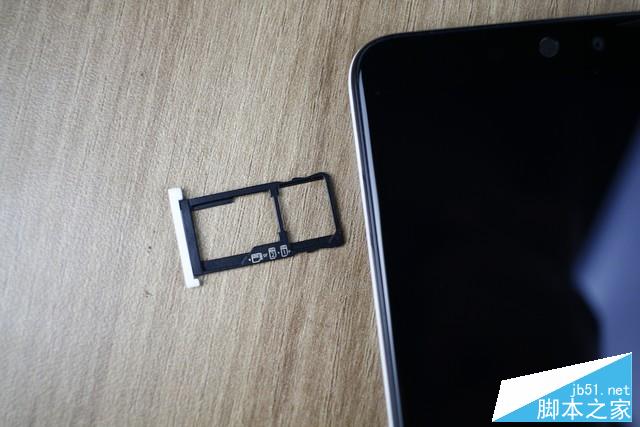 4GB RAM/曦力X20仅899元 360手机N4评测 