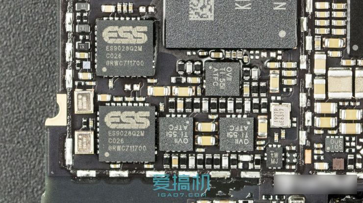 暴力音频堆料 美国队长vivo xplay5旗舰版拆机图解